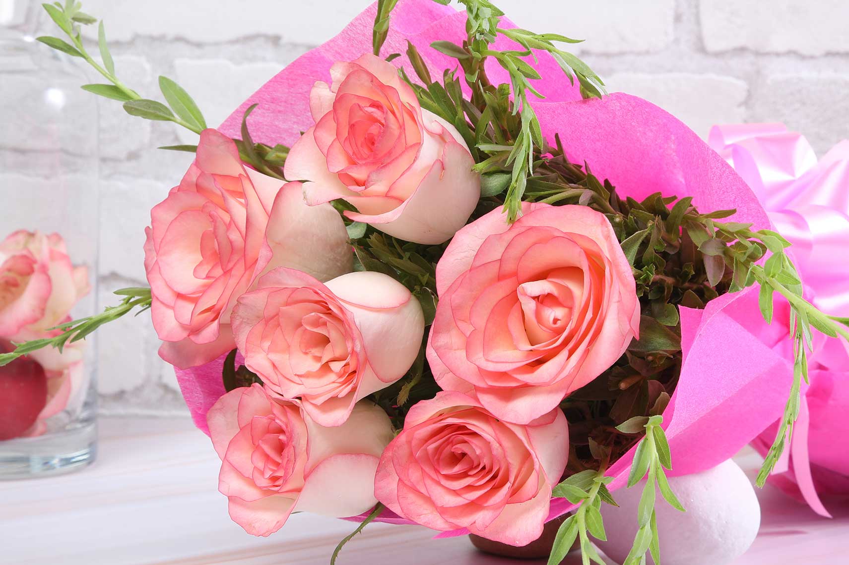 Flower Bouquet of Pink Roses