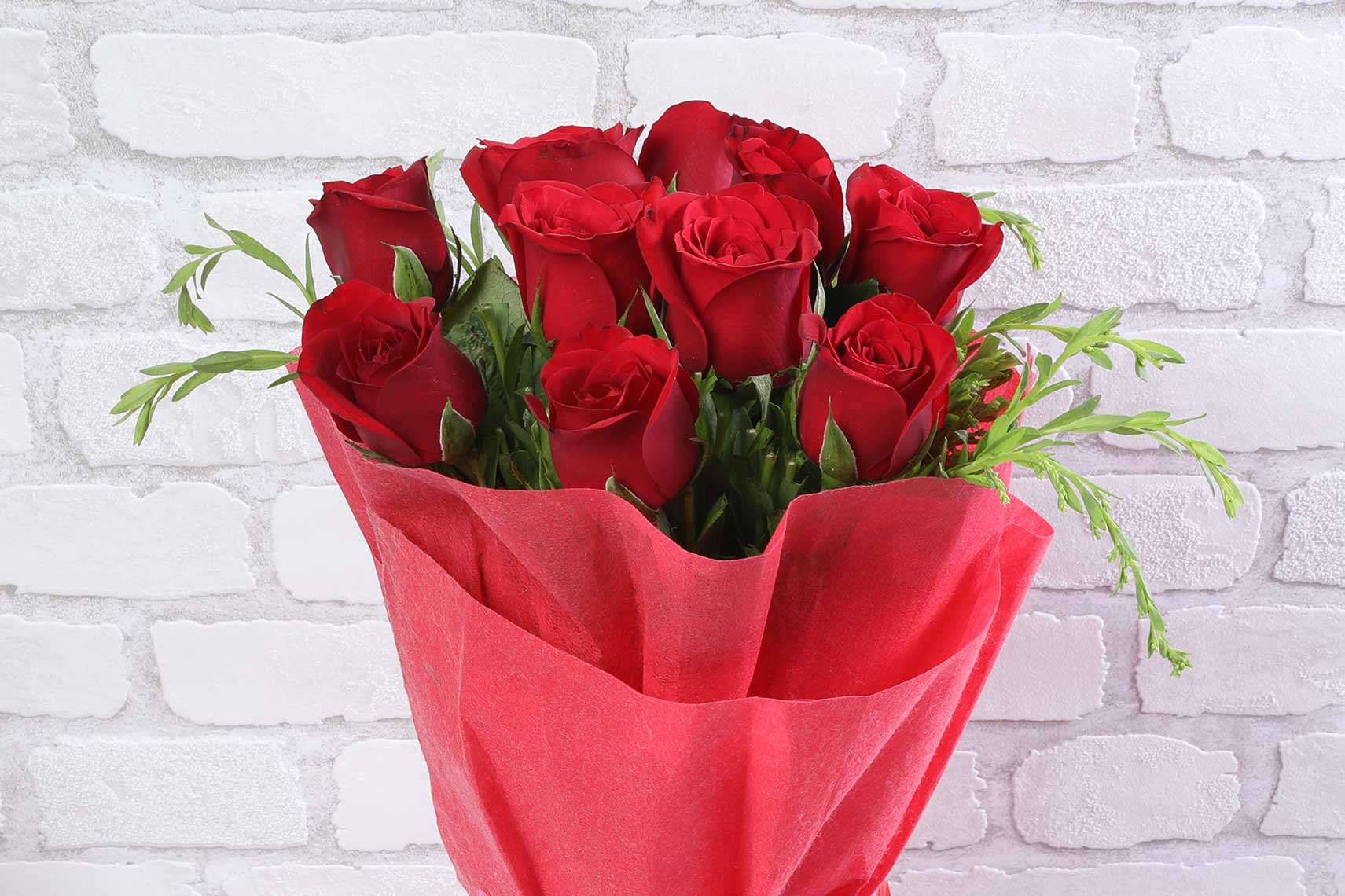 Red Rose Flower Bouquet: Order Online