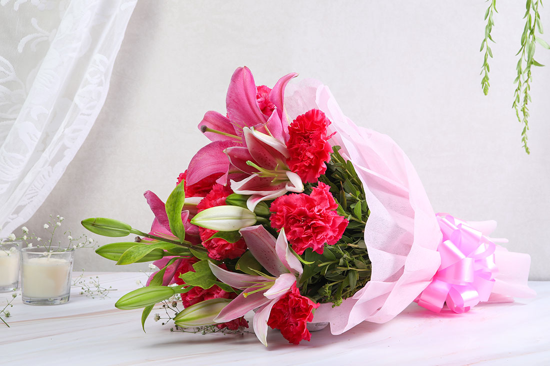 Send Flower Bunch of 10 Pink Carnations & 3 Asiatic Pink Lilies Online