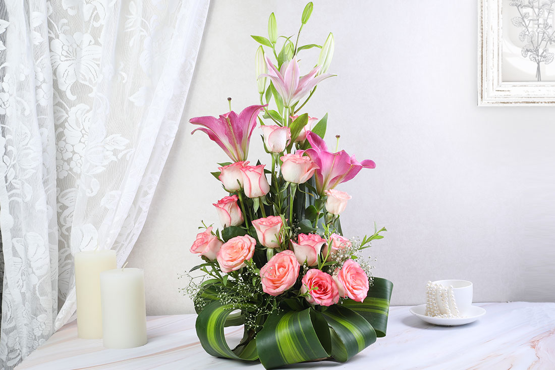 Pink Rose With Lily  in a Basket