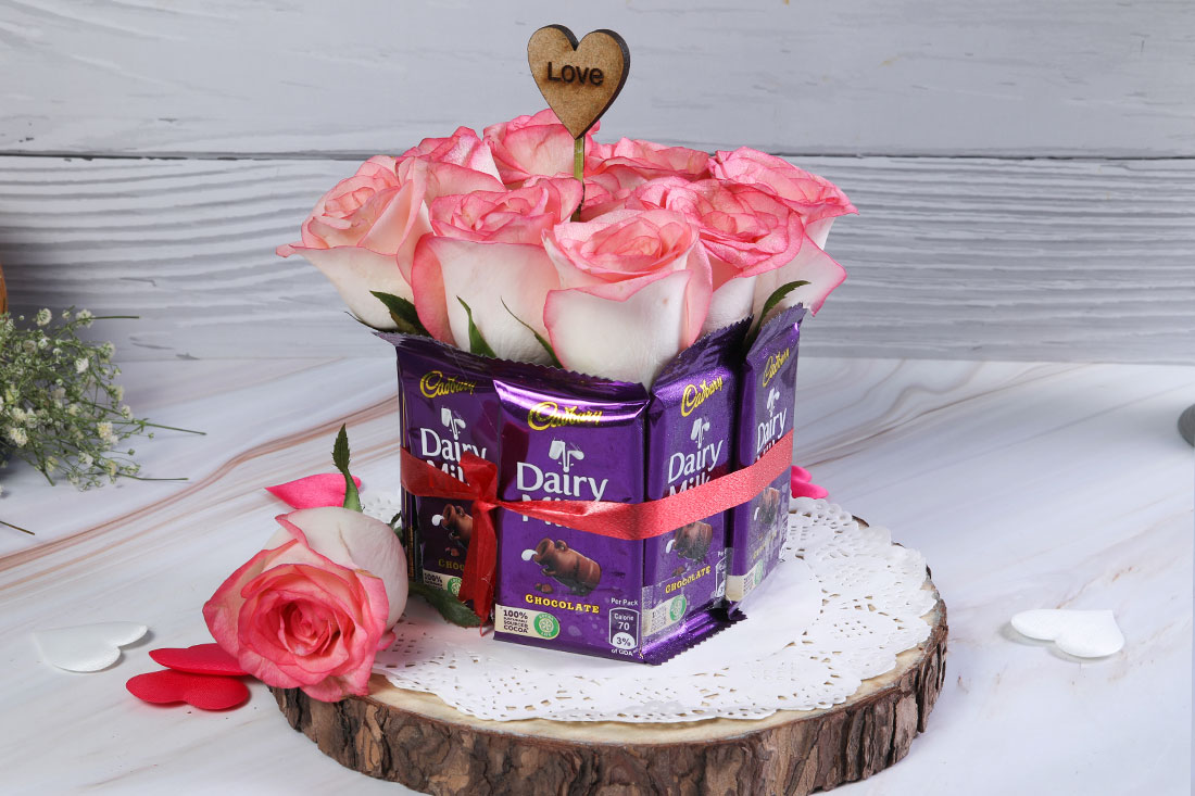 Pink Roses And Dairy Milk Set: Buy Online