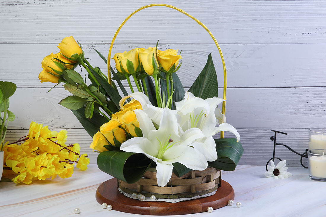Order Order Rose And Lily Basket Online