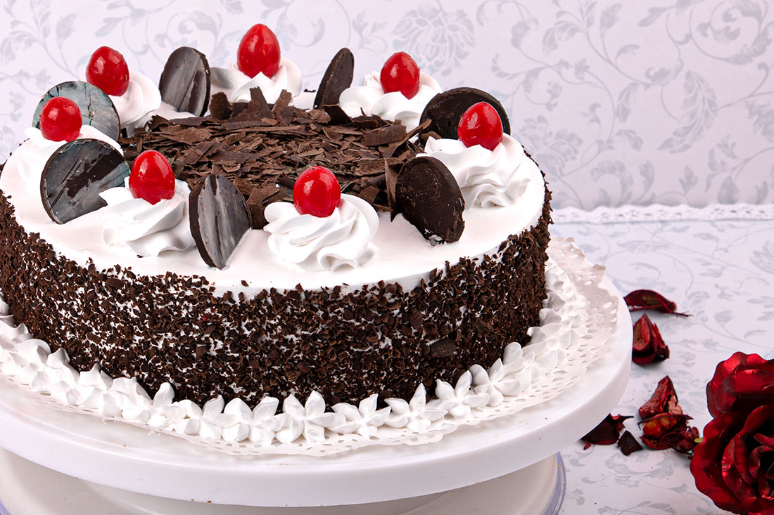 Choco Vanilla Forest 3 Tier Cake | Buy Vanilla Forest Three Tier Cake Online