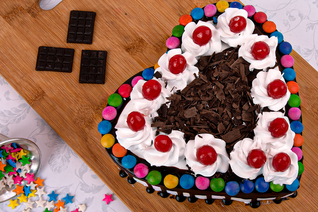 Cherry And Gem Loaded Black Forest Cake
