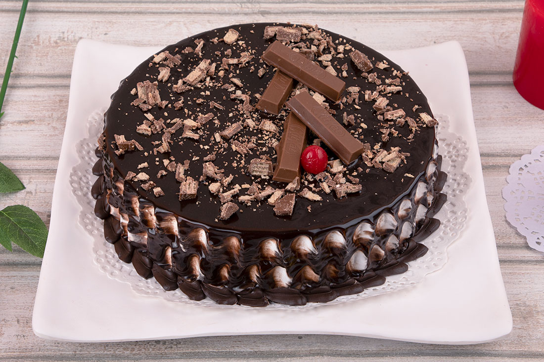 Send Kitkat Rocher Cake Online