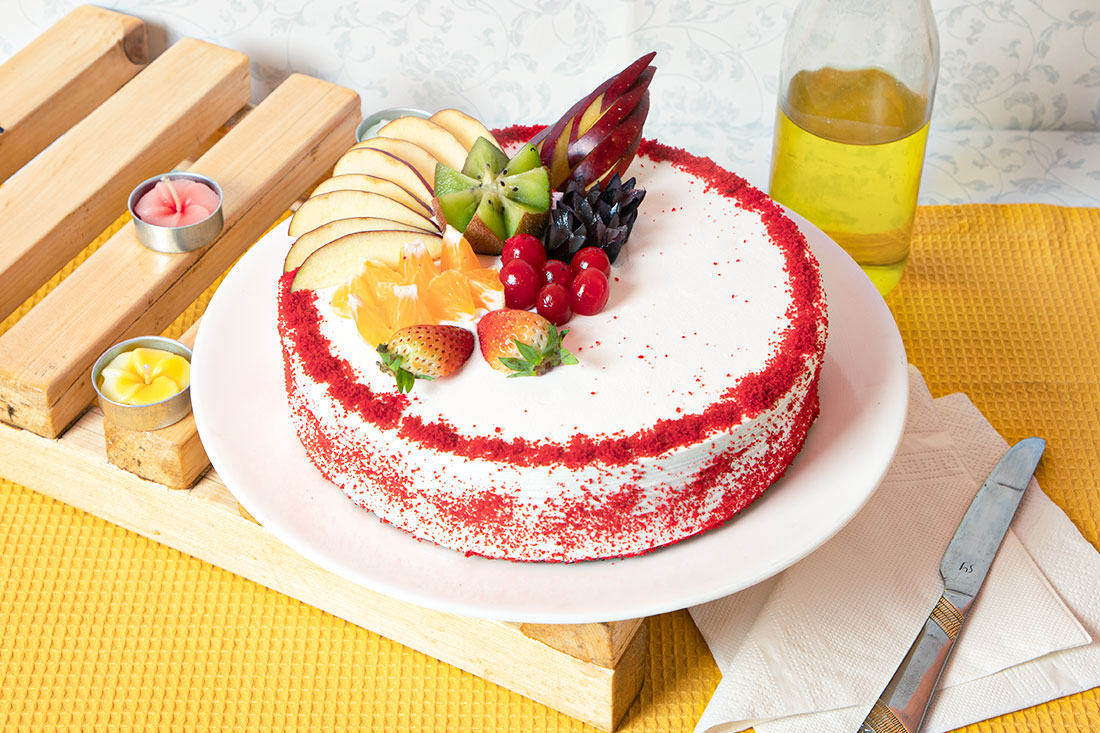 Order Red Velvet Fruit Cake: Online Delivery Online