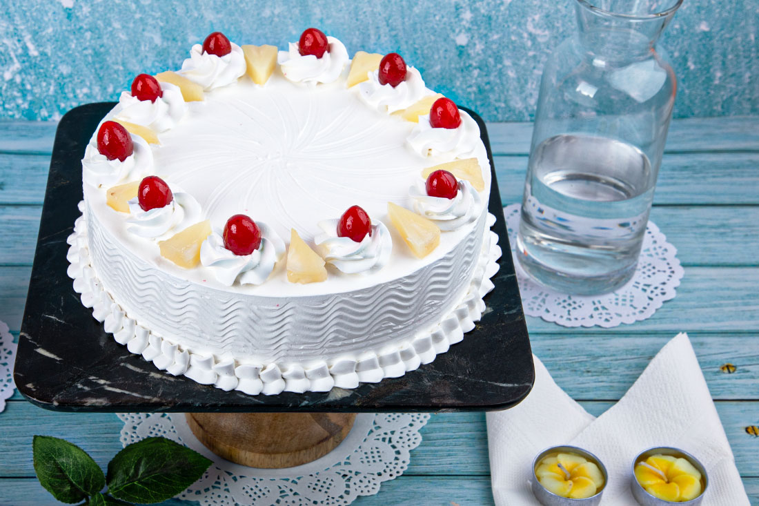 Pineapple White Cream Cake: Send Online Order Now