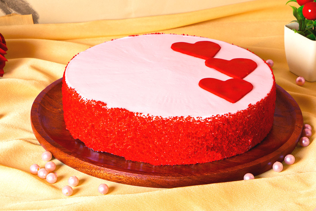 Buy Red Velvet Cream Eggless Cake Online