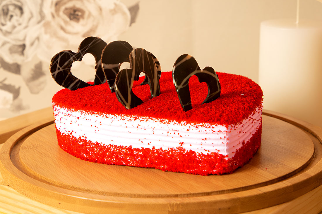 Send Order Red Velvet Heart Cake Online