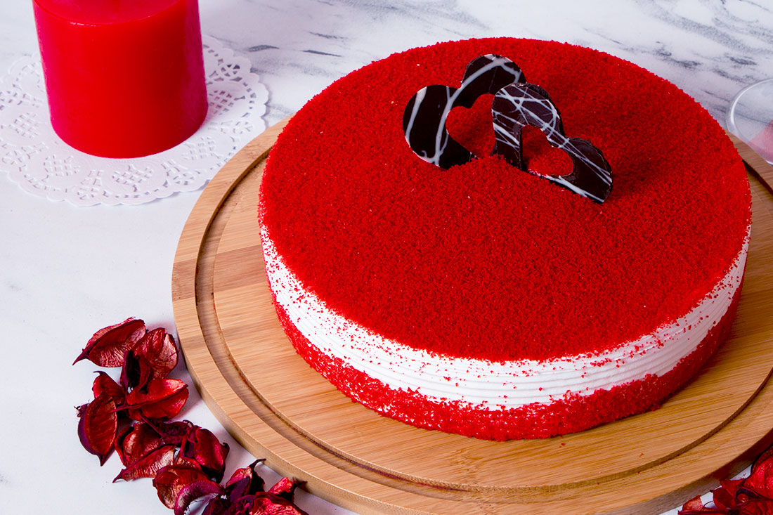 Red and White Round Shaped Velvet Cake Send Now