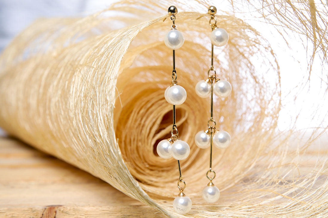 Stylish White Bead Korean Earrings