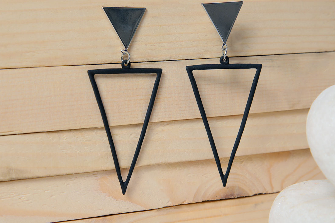 Order Graceful Triangular Korean Earrings Online