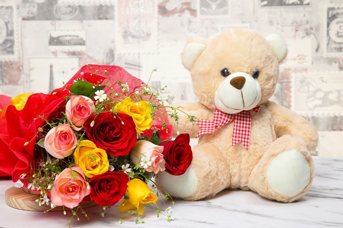 Mixed Roses Teddy Combo Buy Online