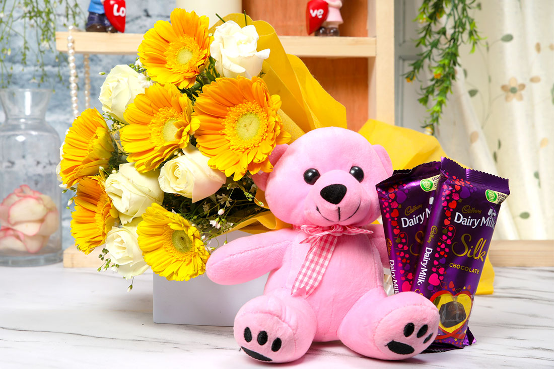 Adorable Gift Hamper Order Now