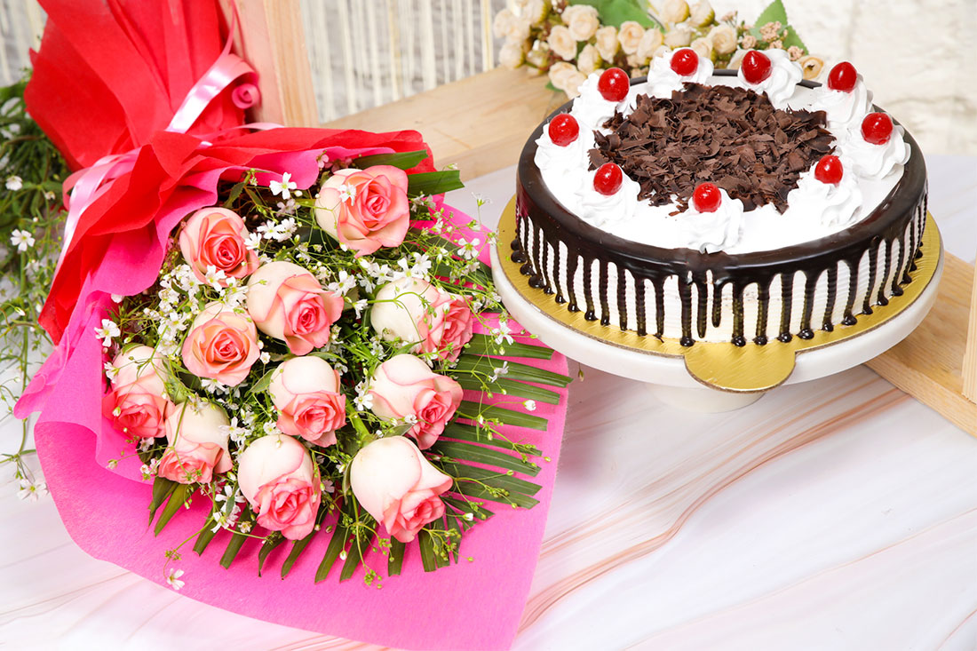 Pink Rose with Black Forest Cake Send Now
