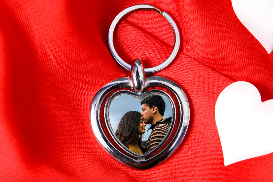 Send Personalized Heart Shape Key Ring