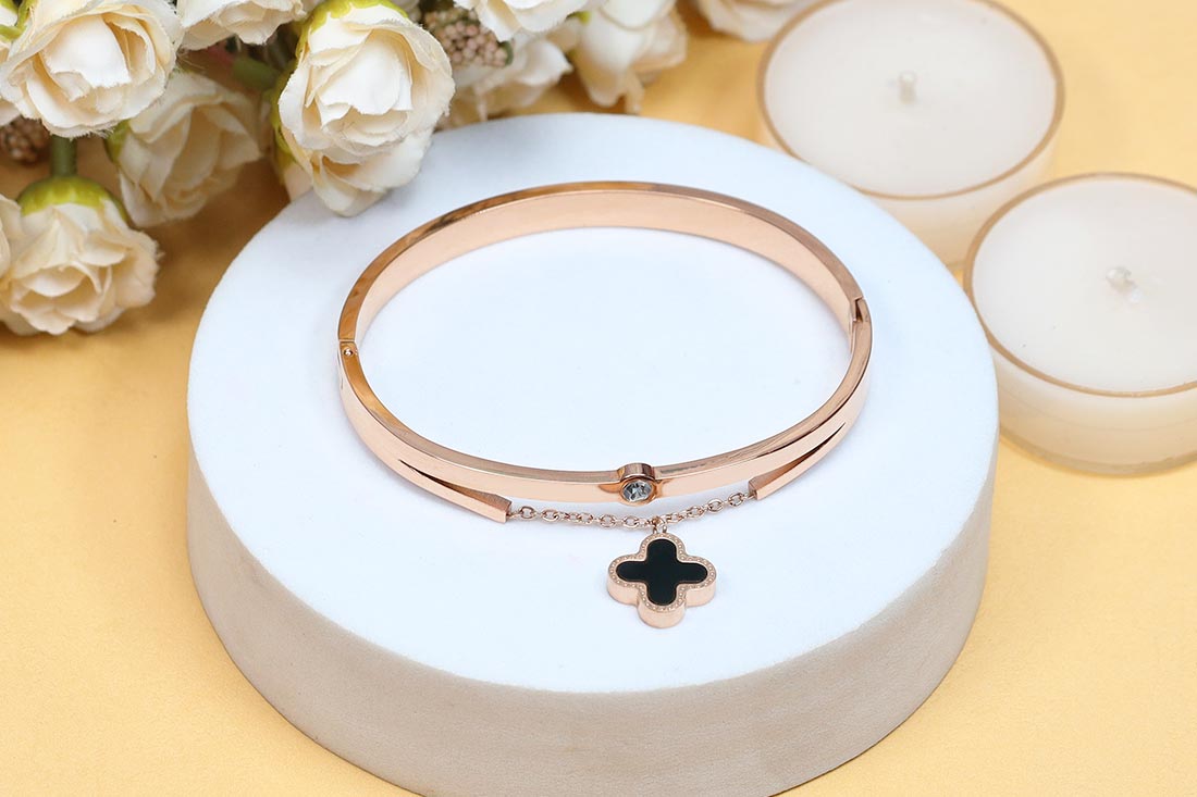 Classy Bracelet With Special Cross Tassel