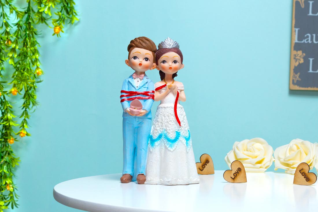 Send He is Mine Couple