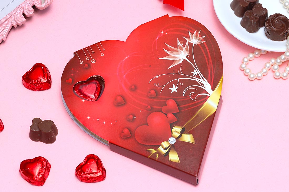 Buy Heart Shaped Chocolate Gift box Online