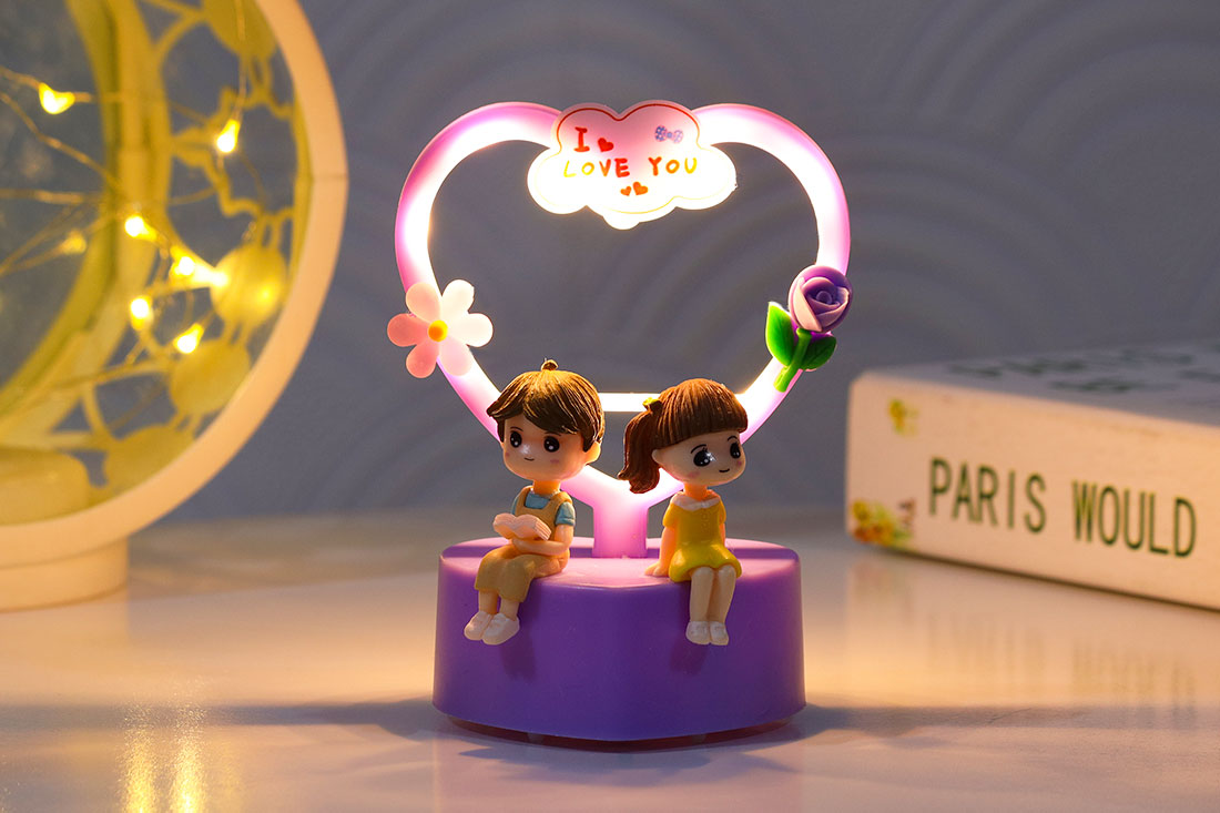 Love Couple LED Showpiece