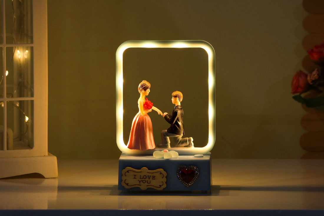 Romantic LED Purposing Couple