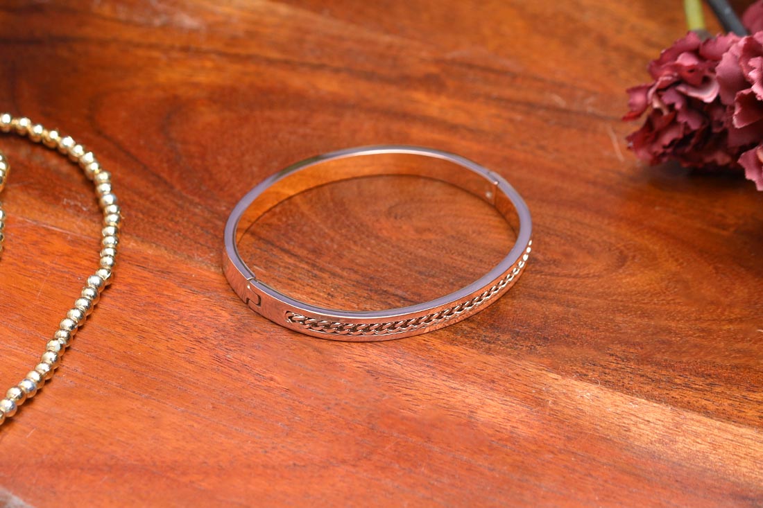 Stylish Designed Rose Gold Plated Bracelet