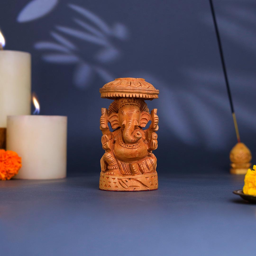 Buy Beautiful Idol Of Lord Ganesha