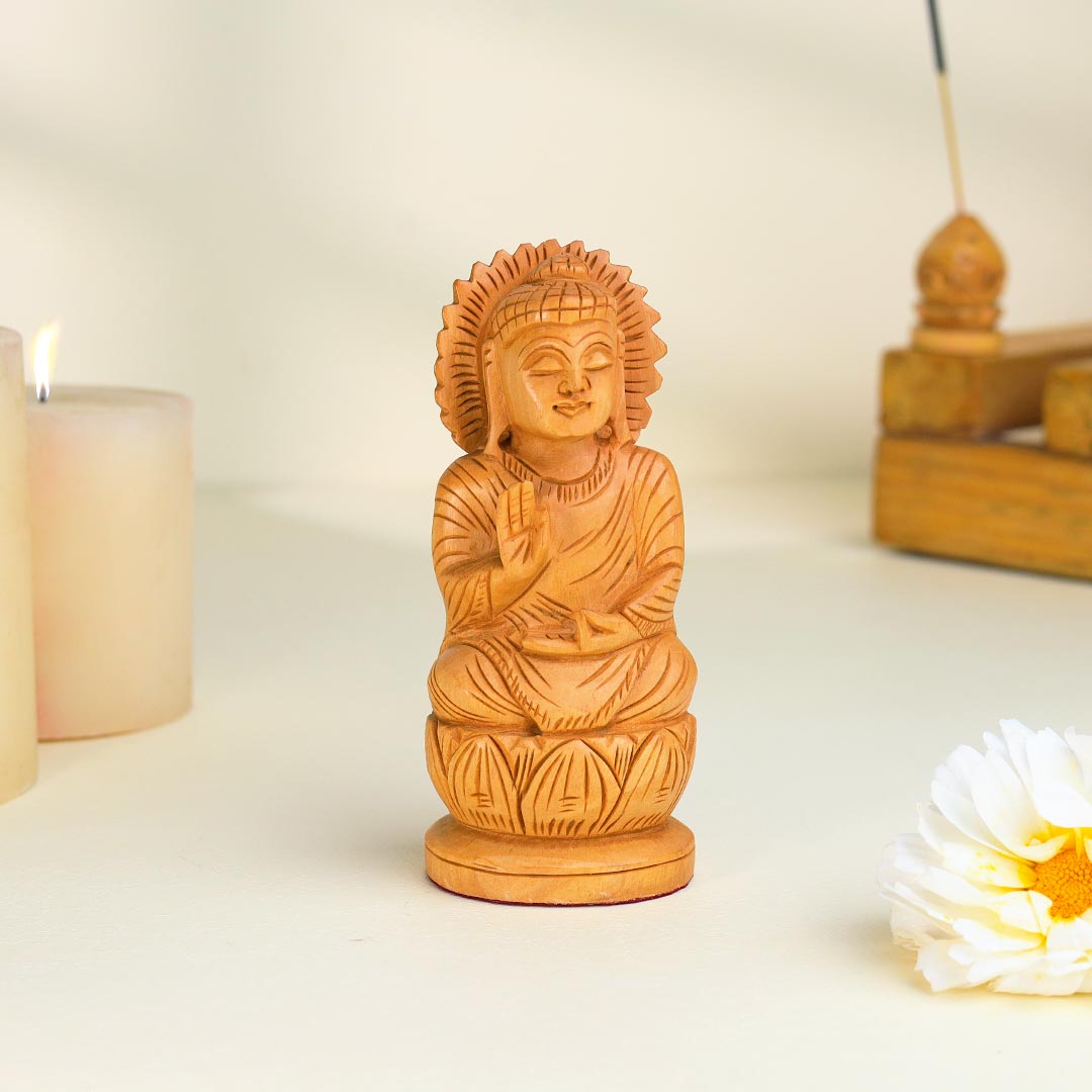 Expertly crafted Lord Budha Idol