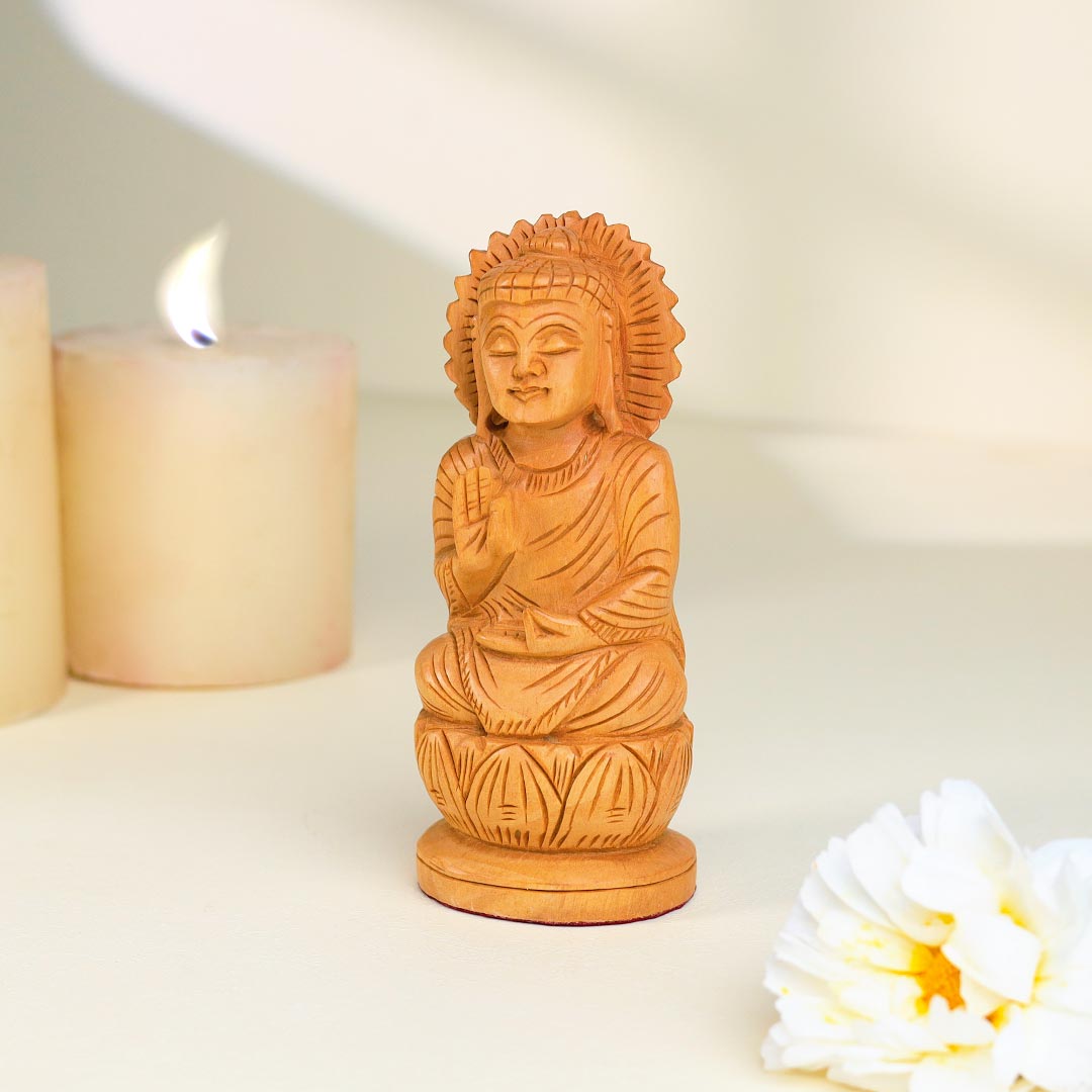 Expertly crafted Lord Budha Idol