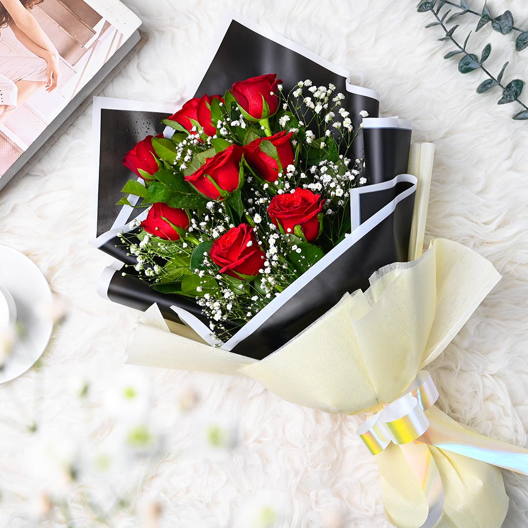 Order Heartfelt Red Roses Bouquet Online