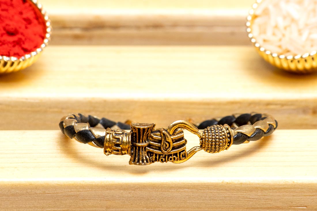 Mahadev Bracelet With Golden Engravings