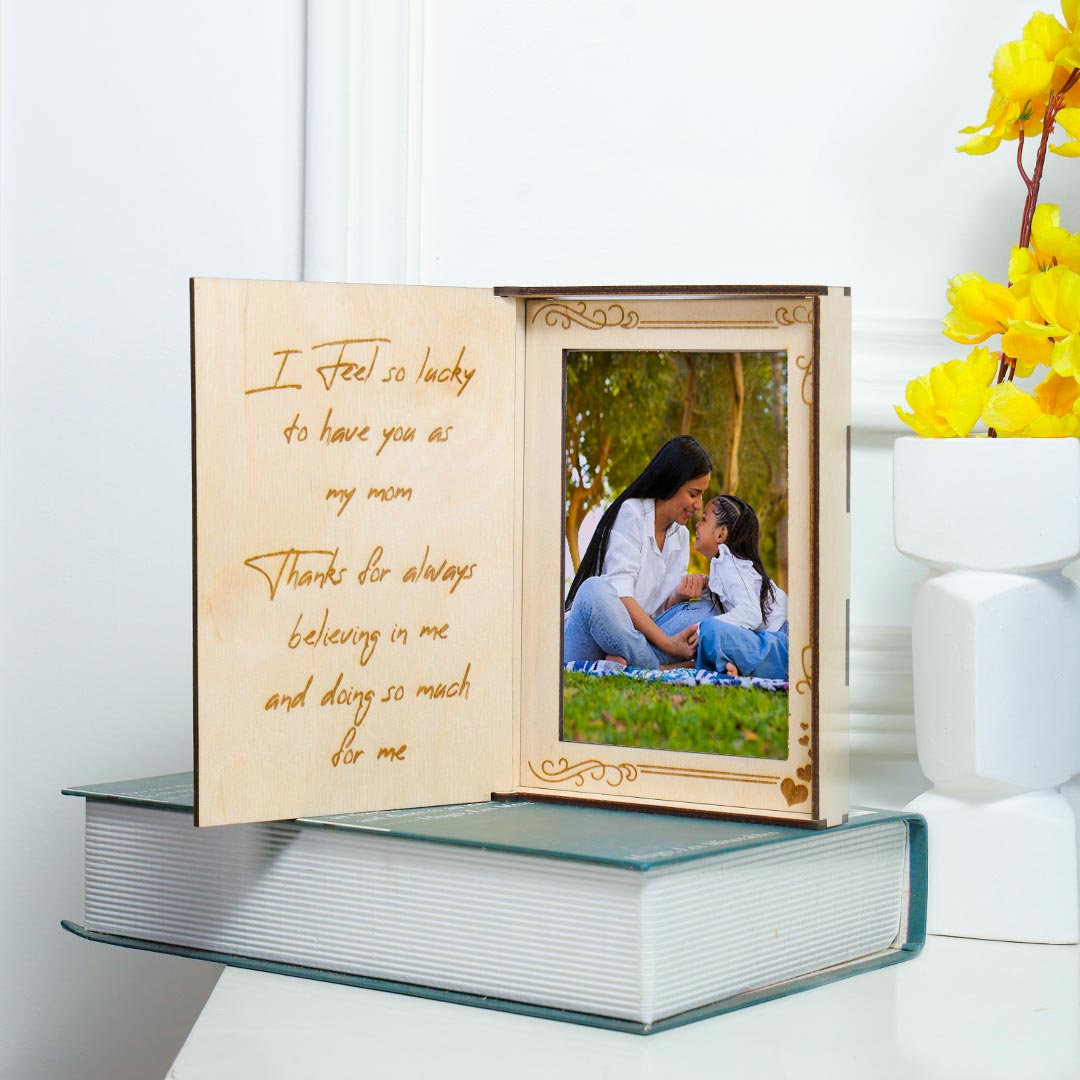 Personalized Best Mom In The World Book Frame