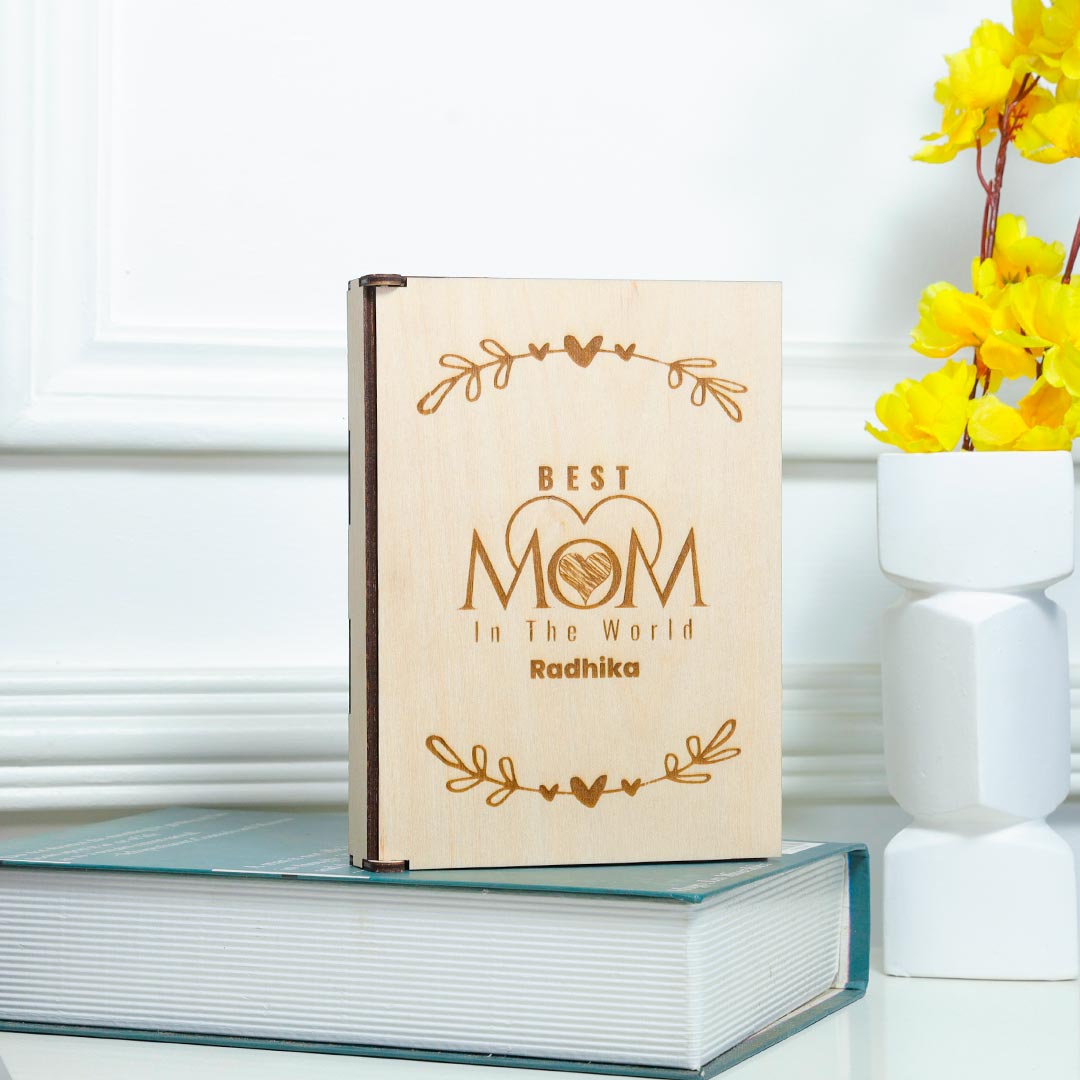 Send Personalized Best Mom In The World Book Frame