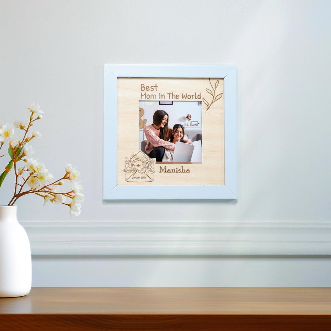 Send Personalized Best Mom In The World Photo Frame Online