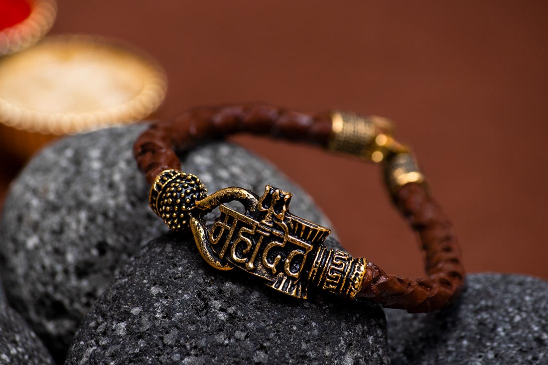 Shiva Brown Colored Bracelet Rakhi Delivery