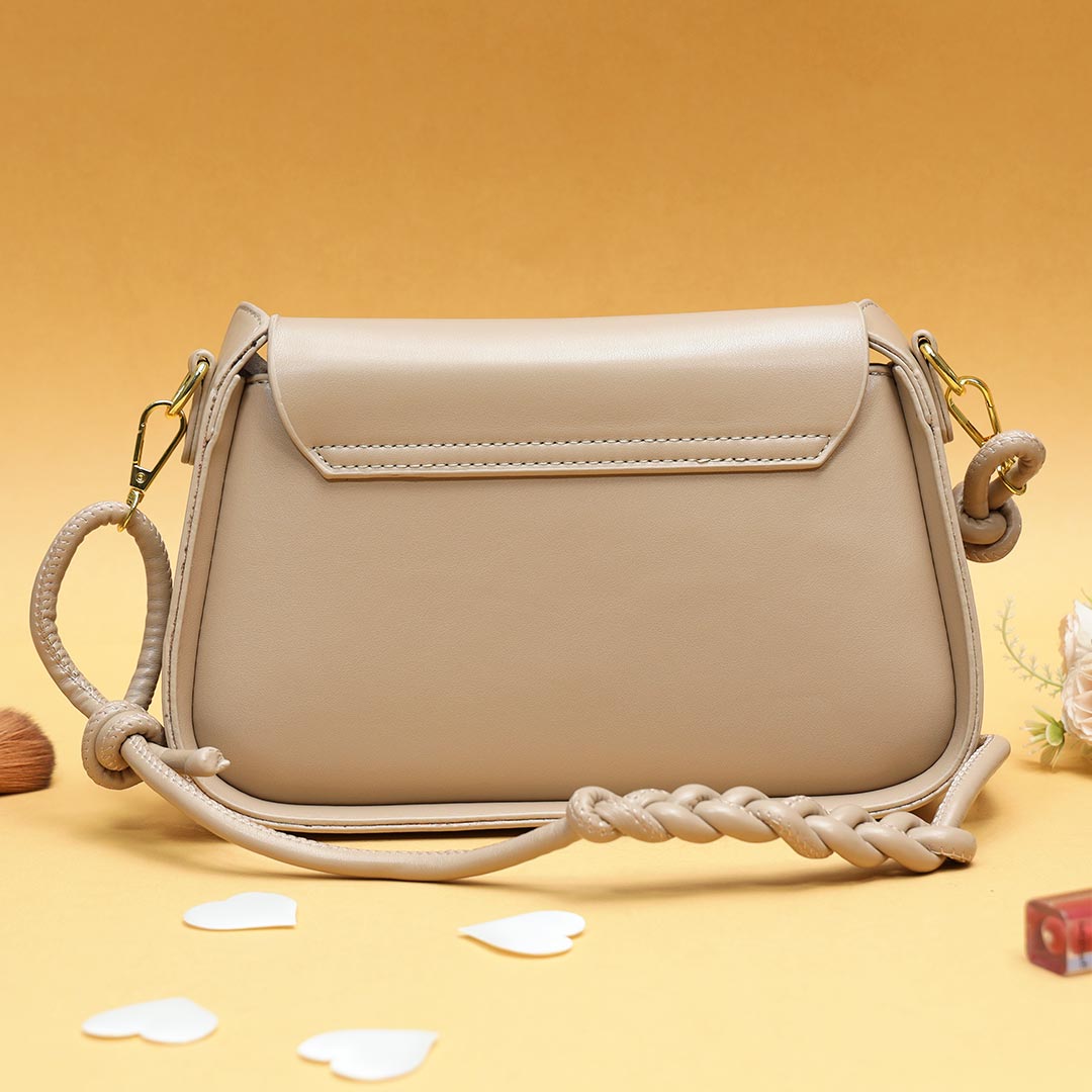 The Ultimate Statement Chic Purse